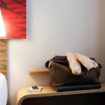 Hotel Ibis Centre 3*