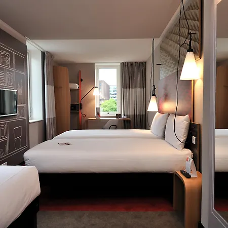 Hotel Ibis Centre 3*