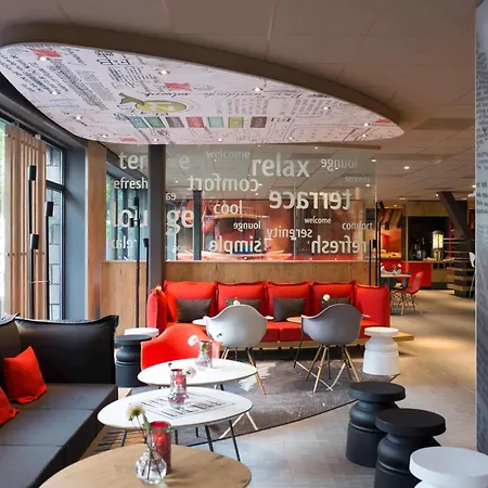 Hotel Ibis Centre 3*