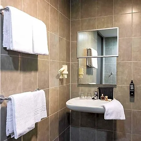 Ibis Centre 3*