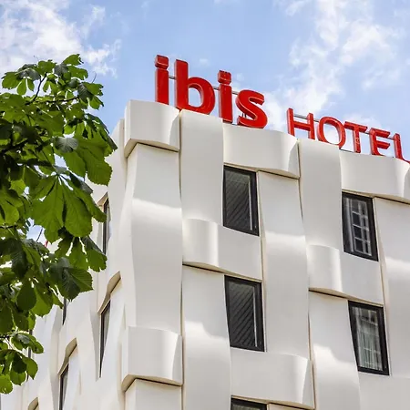 Hotel Ibis Centre 3*