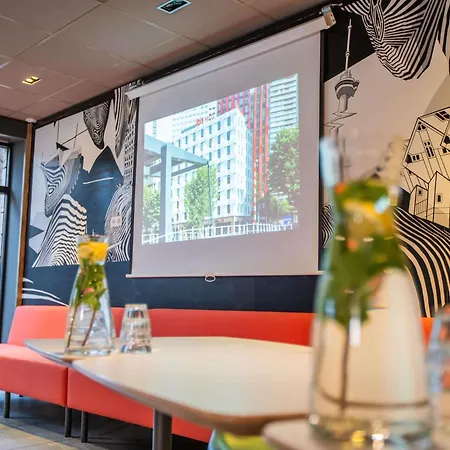 Hotel Ibis Centre 3*