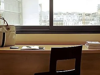 이비스 시티 센터 호텔 3*