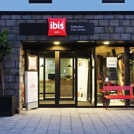 Hotel Ibis Centre 3*