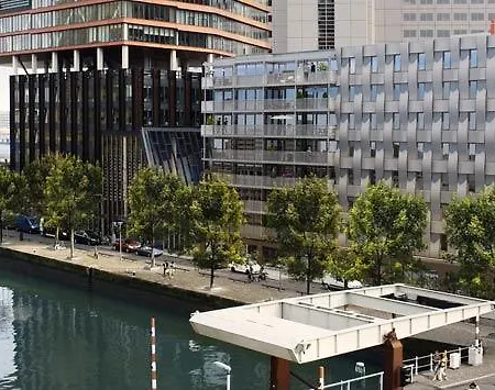 Ibis Centre Отель Роттердам