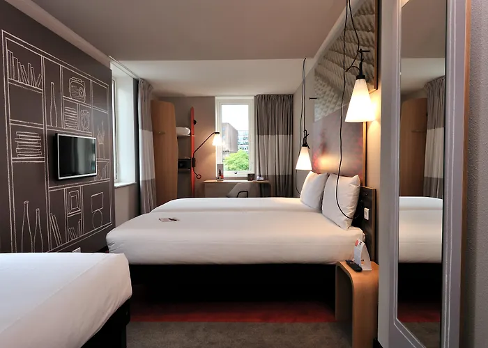 Hotel Ibis Centre 3*