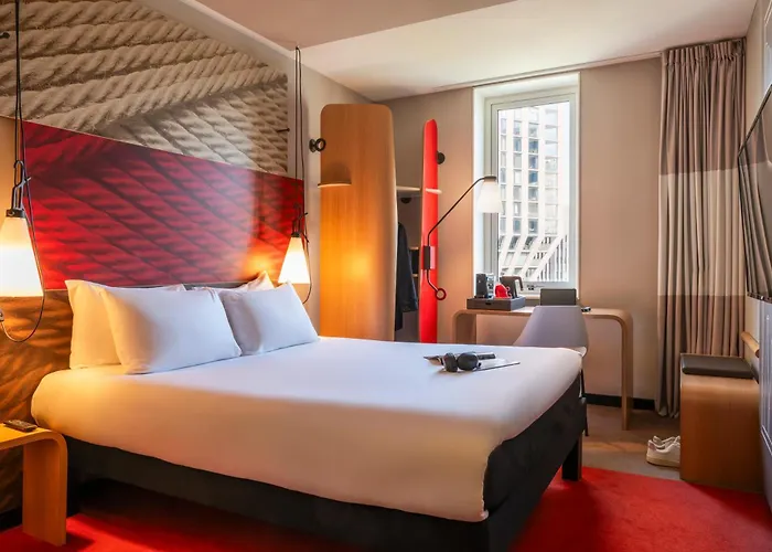 Hotel Ibis Centre 3*