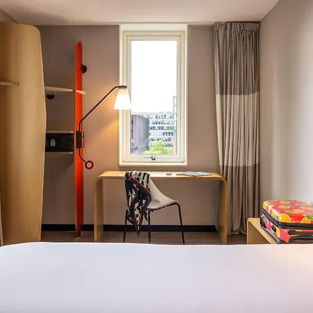 Ibis Centre Ξενοδοχείο 3*