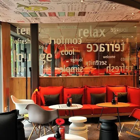 Ξενοδοχείο Ibis Centre 3*